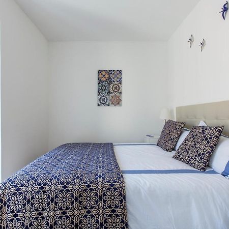 Amazing Downtown Apt With Small Balcony With View Over The Castle Lisabona Exterior foto