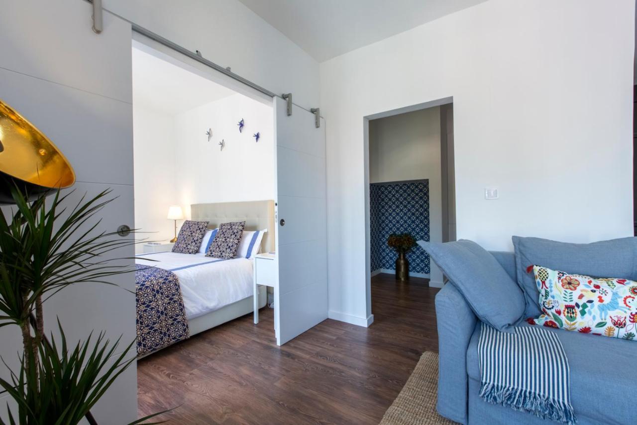 Amazing Downtown Apt With Small Balcony With View Over The Castle Lisabona Exterior foto